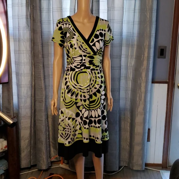 Sandra darren top dress poshmark